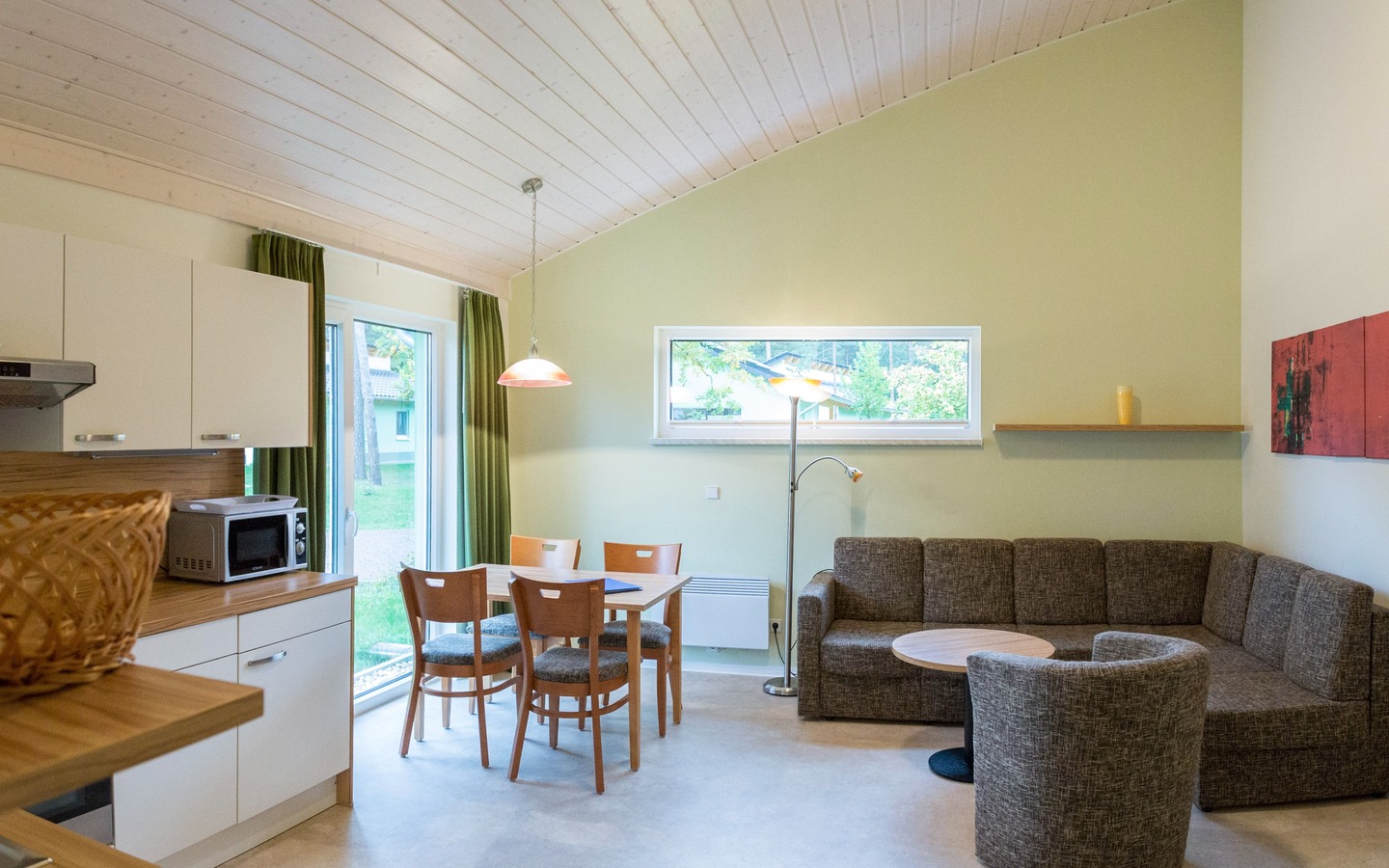 37b99b02-e836-4f81-8699-1d9bcf9abf14