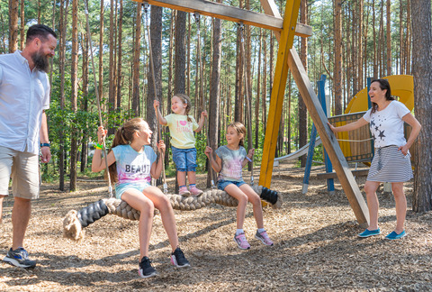 2019_Spielplatz am Kino Familienpark_Foto Christian Große (6).jpg