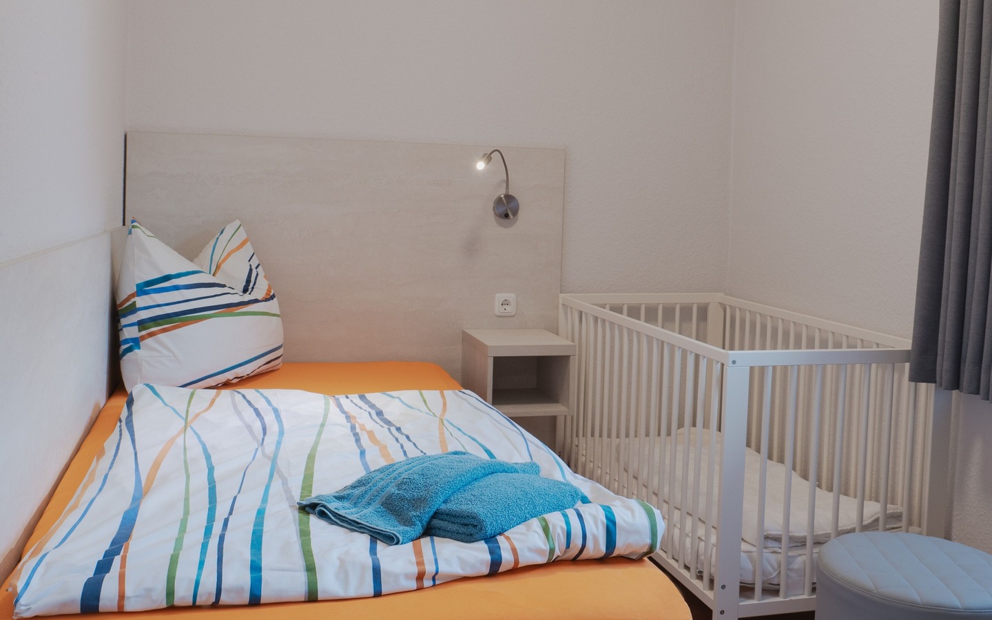 7e514164-f25f-45bf-95dd-5107e1b76465