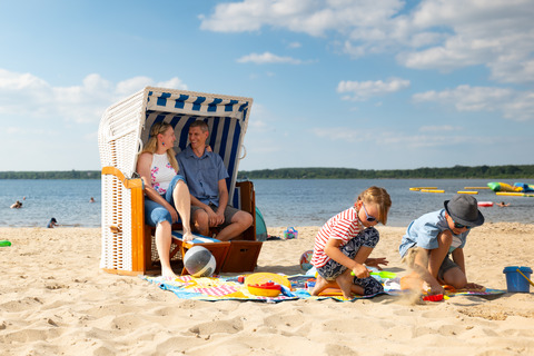 Strandtag am Seestrand Großkoschen, Foto: Glücksfoto GbR - Rico Schwarze