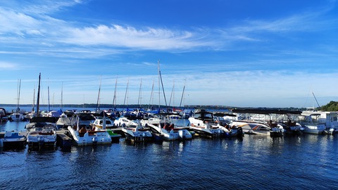 Bootsverleih Voigt Marine im Stadthafen, Foto: LSB