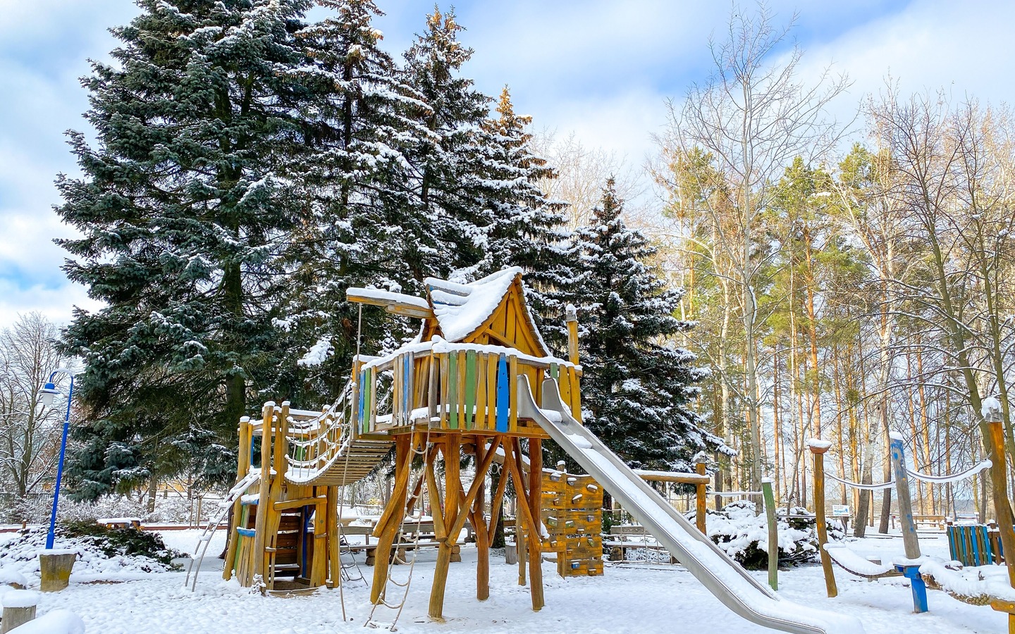 f17a4f34-c27b-49bc-af15-3727bcc89fb7