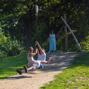 Seilrutsche auf dem Spielplatz am Seestrand Senftenberg, Foto: Rico Schwarze - Gl&uuml;cksfoto GbR