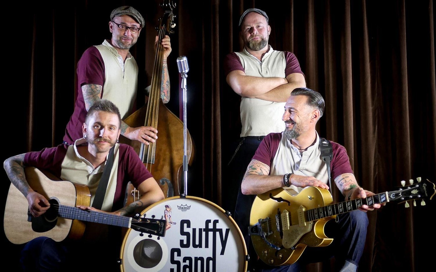 SuffySandRoCats laden zur Rock'n Roll Nacht am Senftenberger Schloss, Foto: SuffySandRoCats